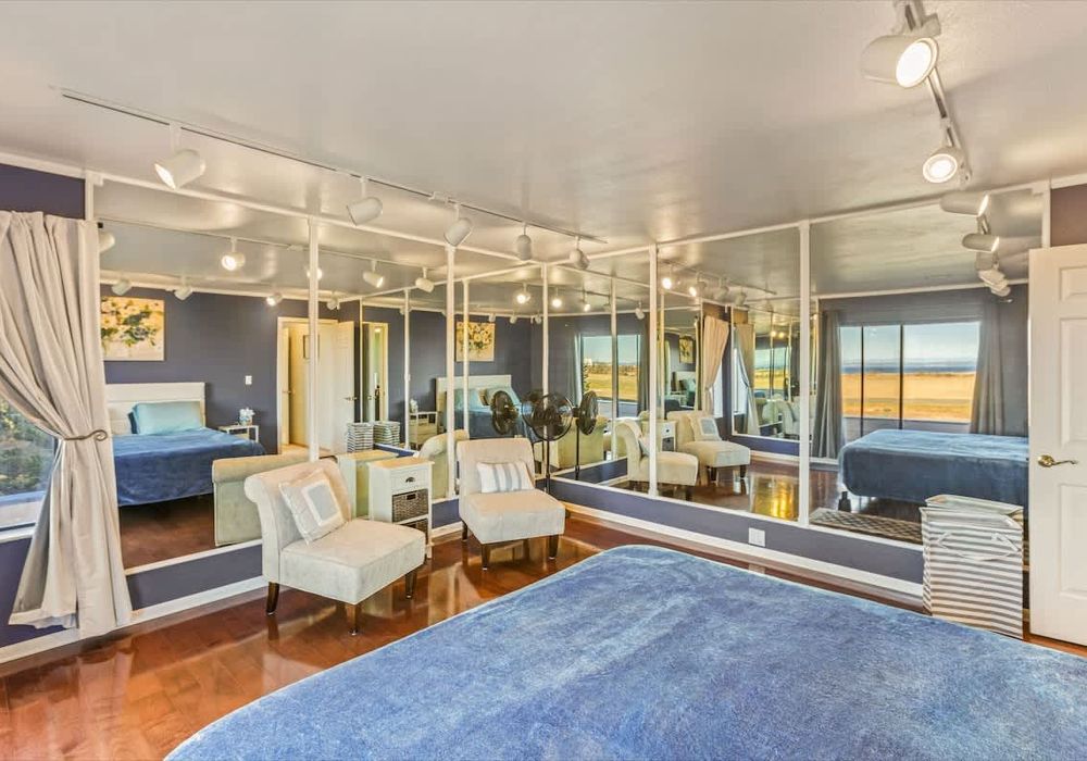 99a553df 0aed 49 TIhqW homerunner