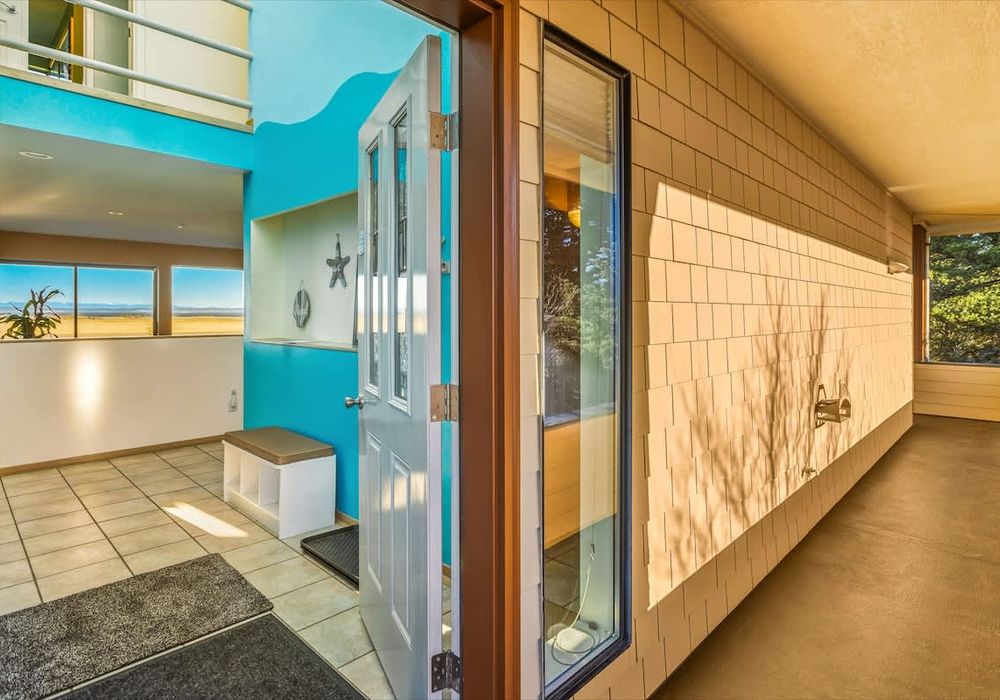 ea173e4b 20b1 45 ajkWP homerunner