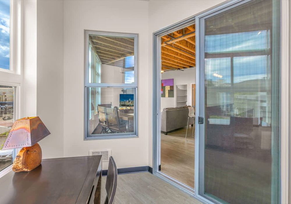 aad285e3 ca4c 4f F871o homerunner