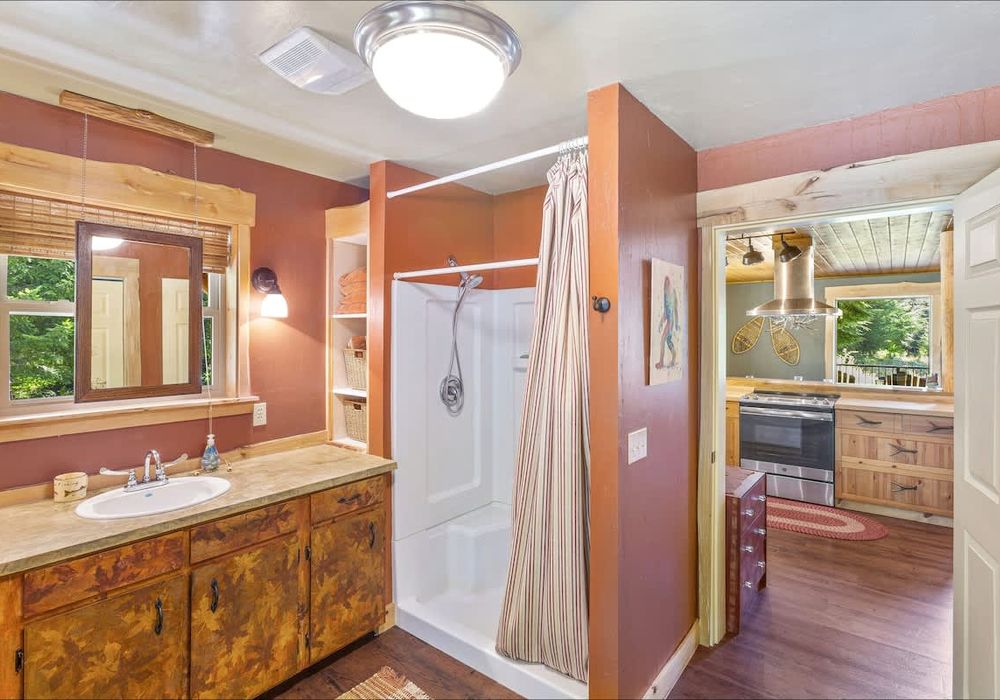 5efaefd5 0cd2 46 yeZv7 homerunner