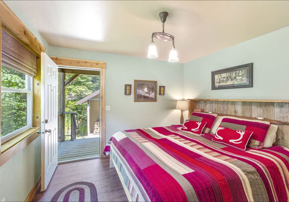 b9879f37 56d2 43 zk2ZP homerunner