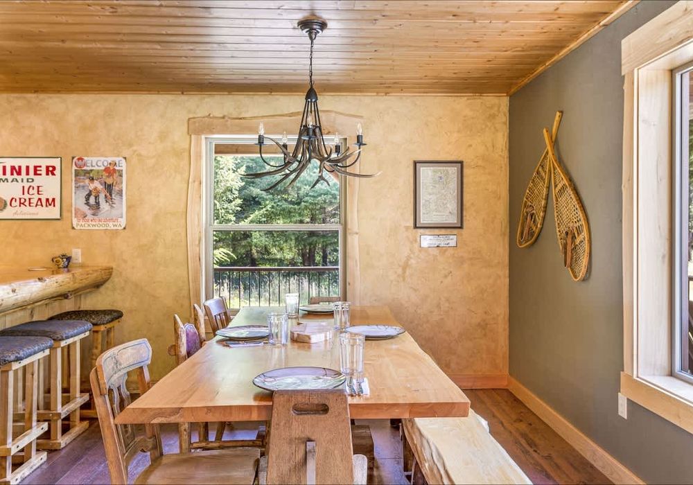 f8c9275c bf3c 4b EAWao homerunner