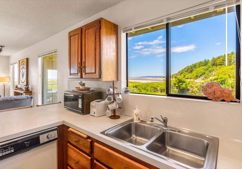 32d5402f 5cdf 4a mGEZN homerunner