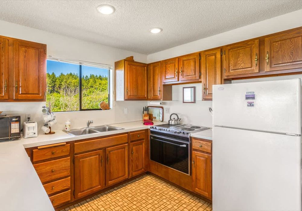 a2c378f2 9a23 45 ZqBe9 homerunner