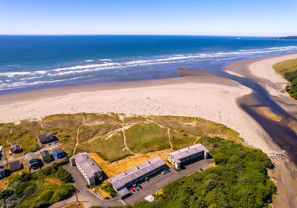 f9d465d5 7848 4e 37pA homerunner