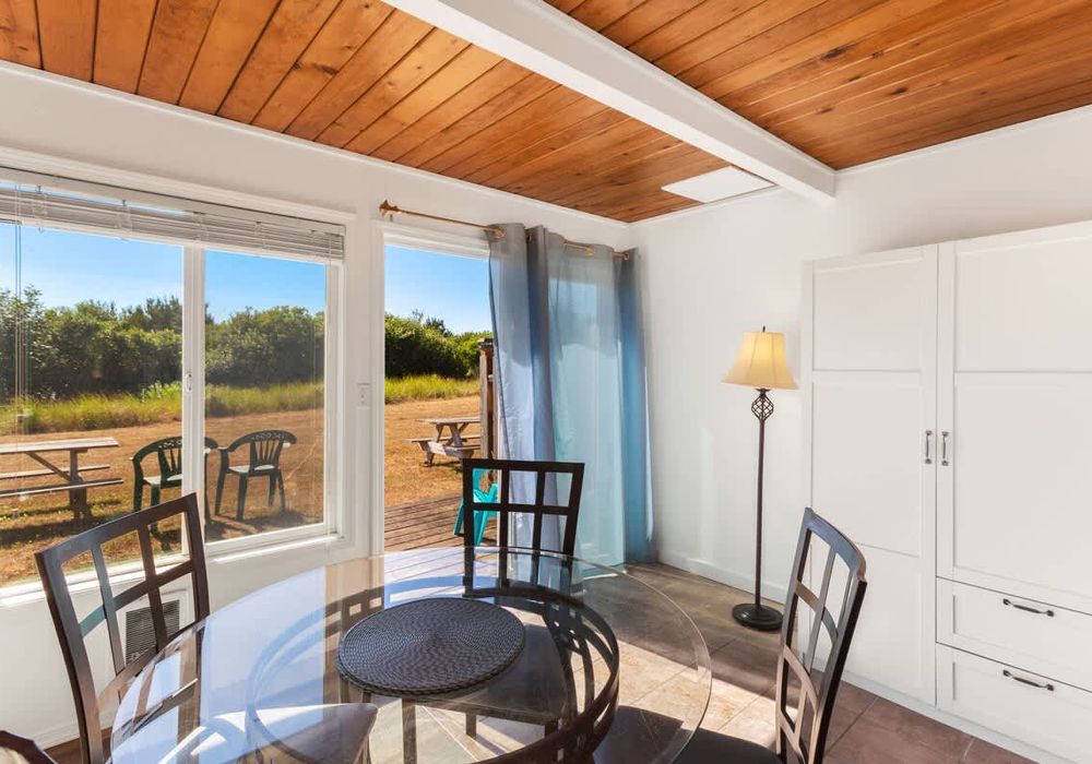 332ab7e3 7d98 4a Df03w homerunner