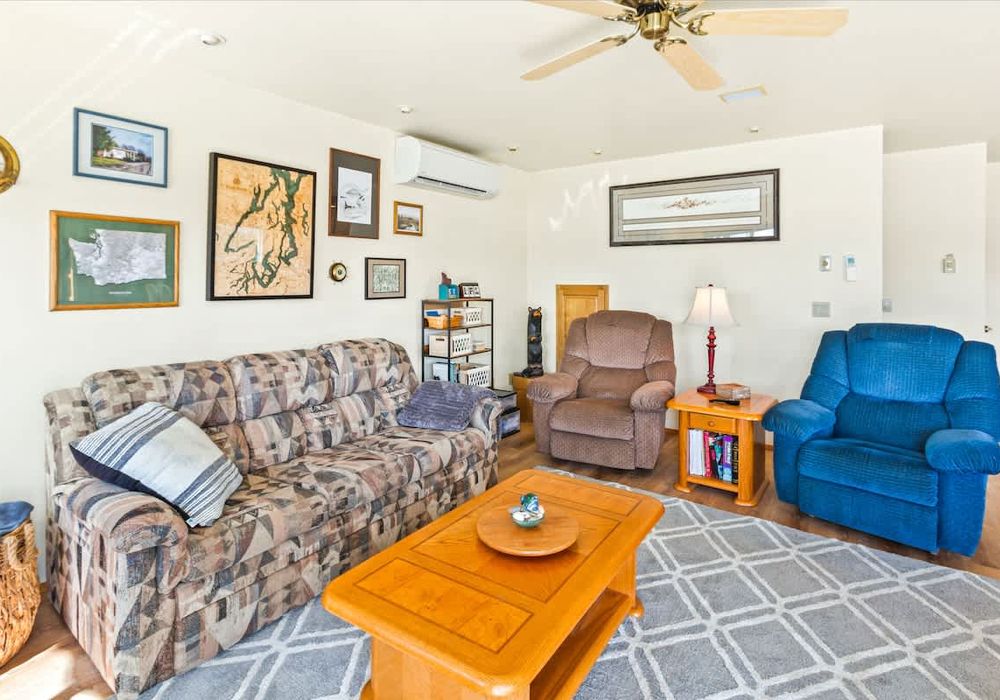 4ecab571 bbad 4e y78sP homerunner