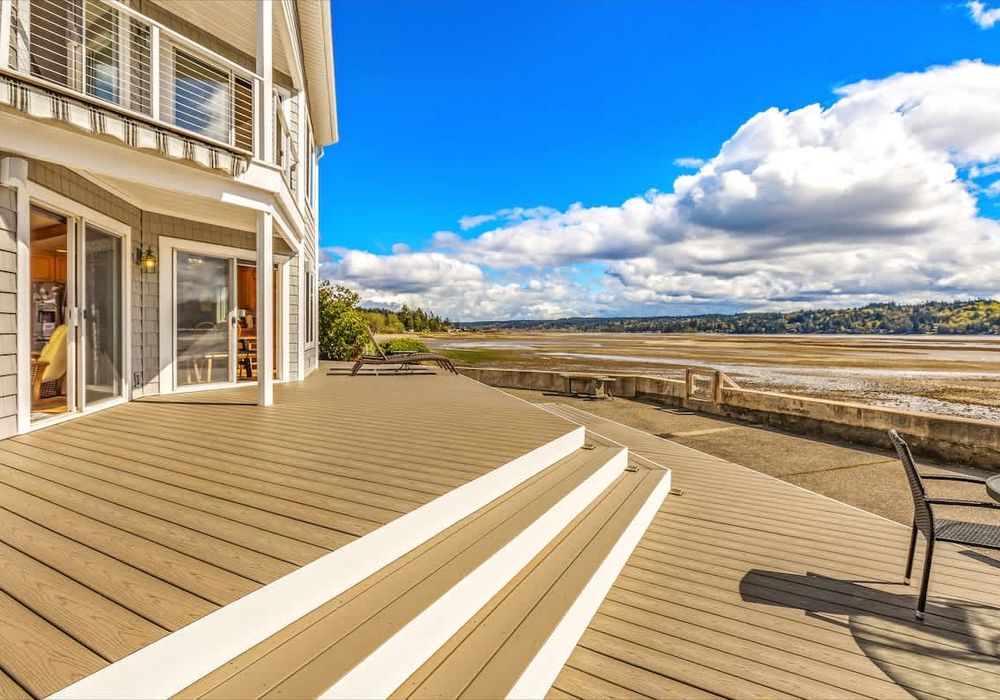 6330c0e1 155b 48 e3nD homerunner