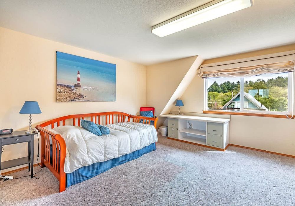 fd3fc18c 99a1 42 qg61Y homerunner