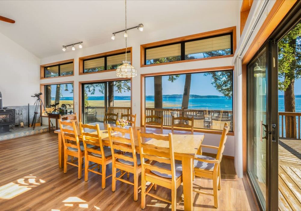 75ede96e ed27 44 s AzW homerunner