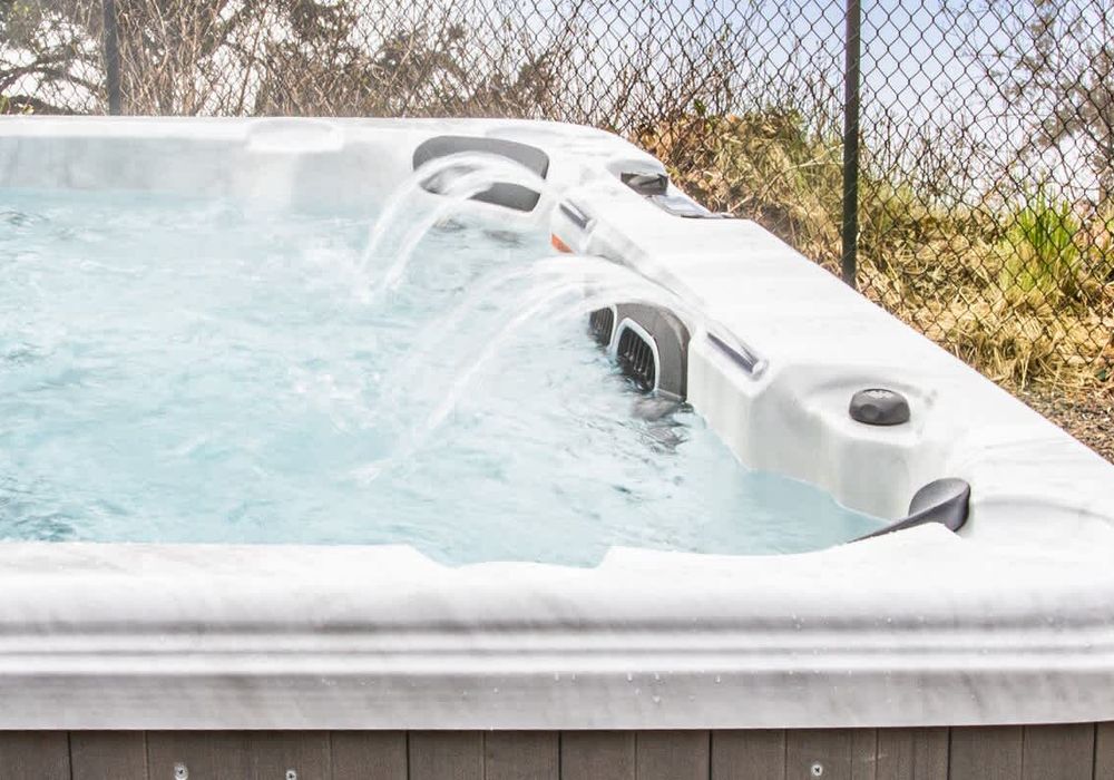 1f8c2ea9 74db 4a tBiyS homerunner