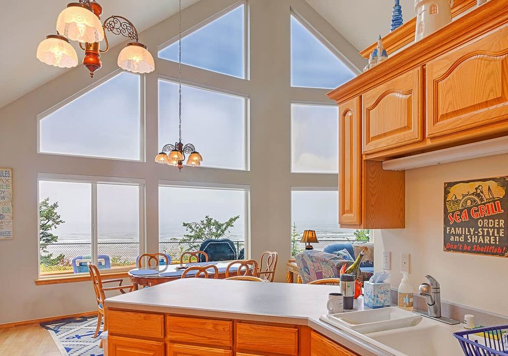 a4ef587b d222 40 8ysrK homerunner