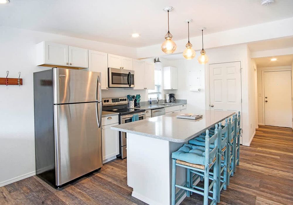 595902aa 0f8e 40 bFlNd homerunner