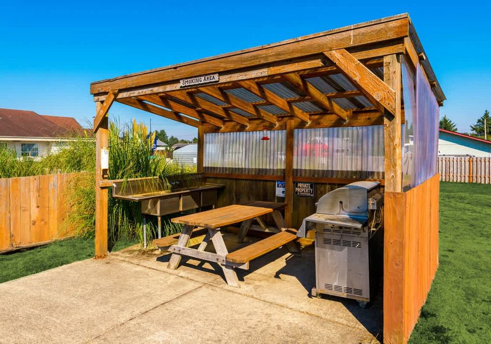 6908fc6b 4be3 40 MgeBj homerunner