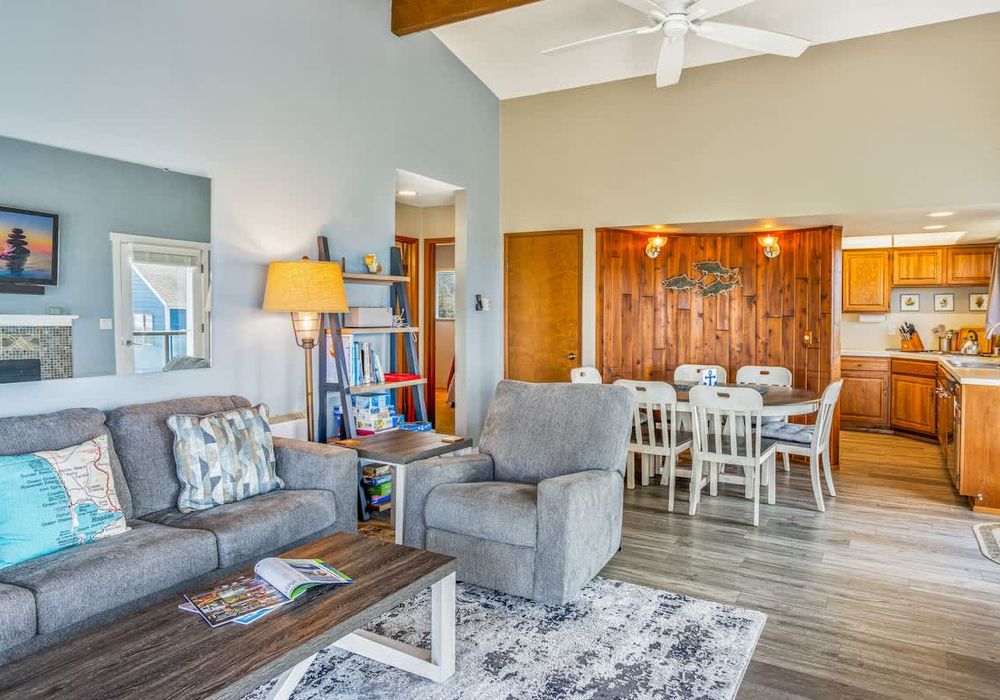 d50a63fa 8e80 43 oV3bH homerunner