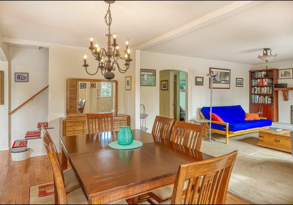 de8f70c1 54e4 42 pjMt4 homerunner