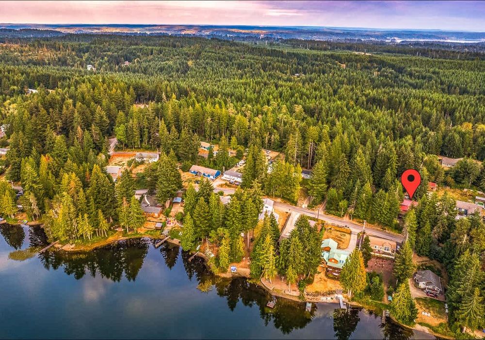 26b71ff8 1085 4c iQNRz homerunner