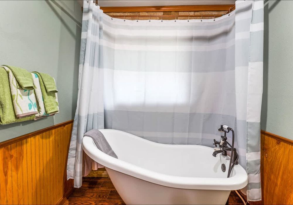 8f69e997 2223 4a 7y6VE homerunner