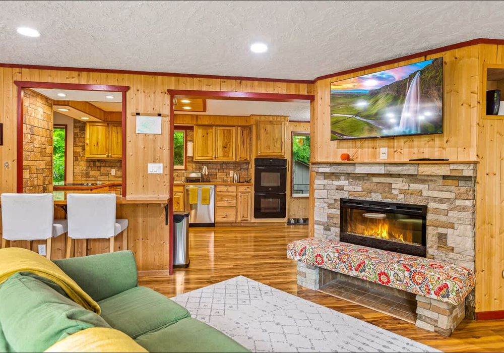 d4087f07 fac6 4a M6Ne4 homerunner