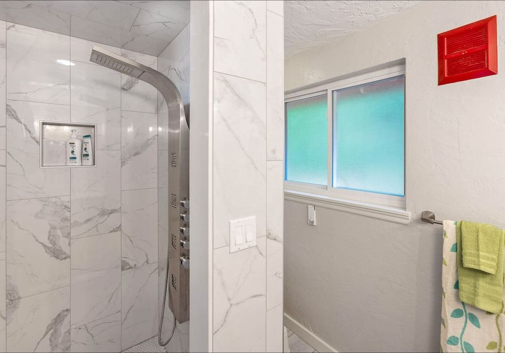 f10c9cf2 79a0 4a OXVJ5 homerunner