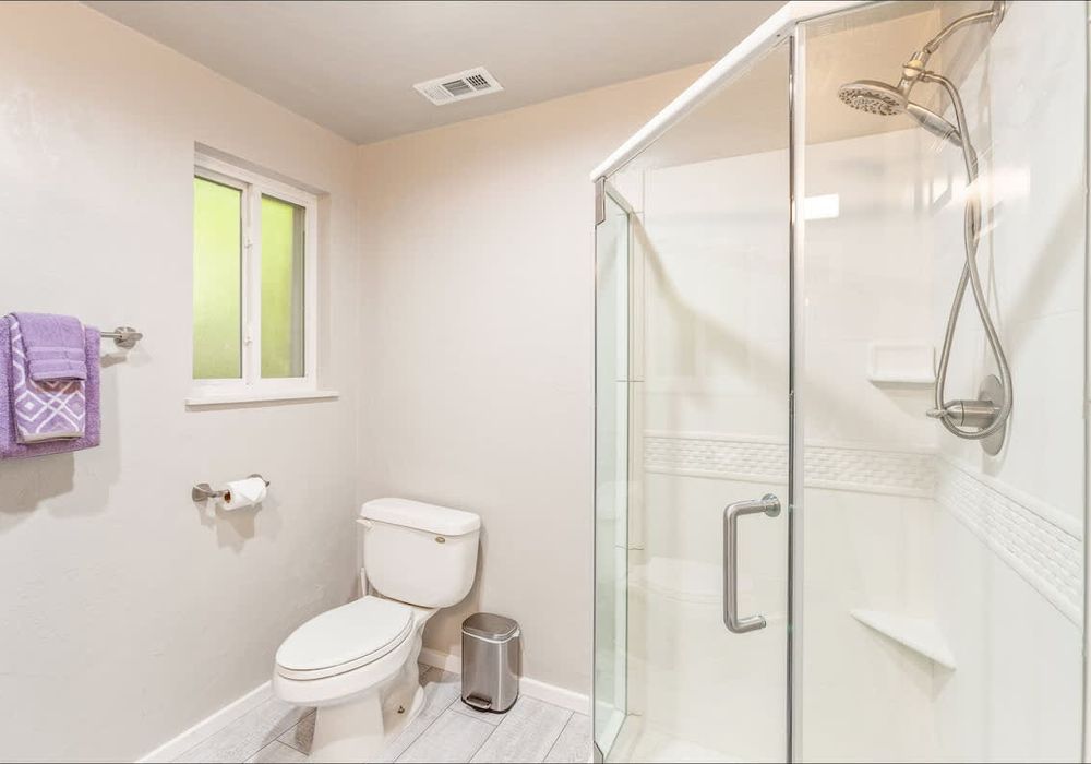 f1f050cd 8c14 49 SzTwb homerunner