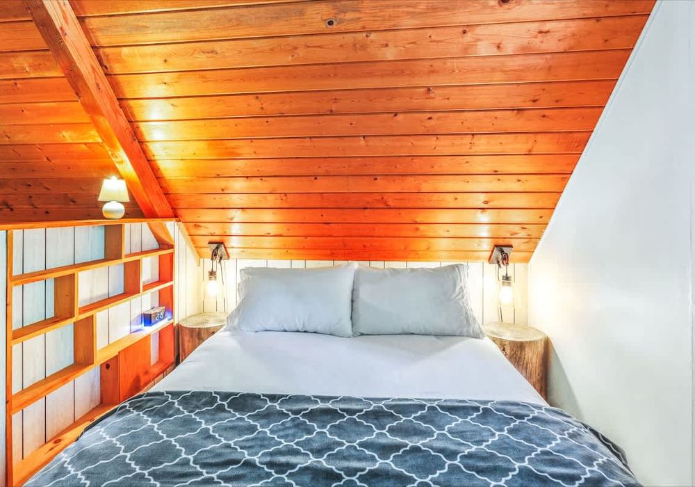 2e18bad1 6926 47 jVcdN homerunner