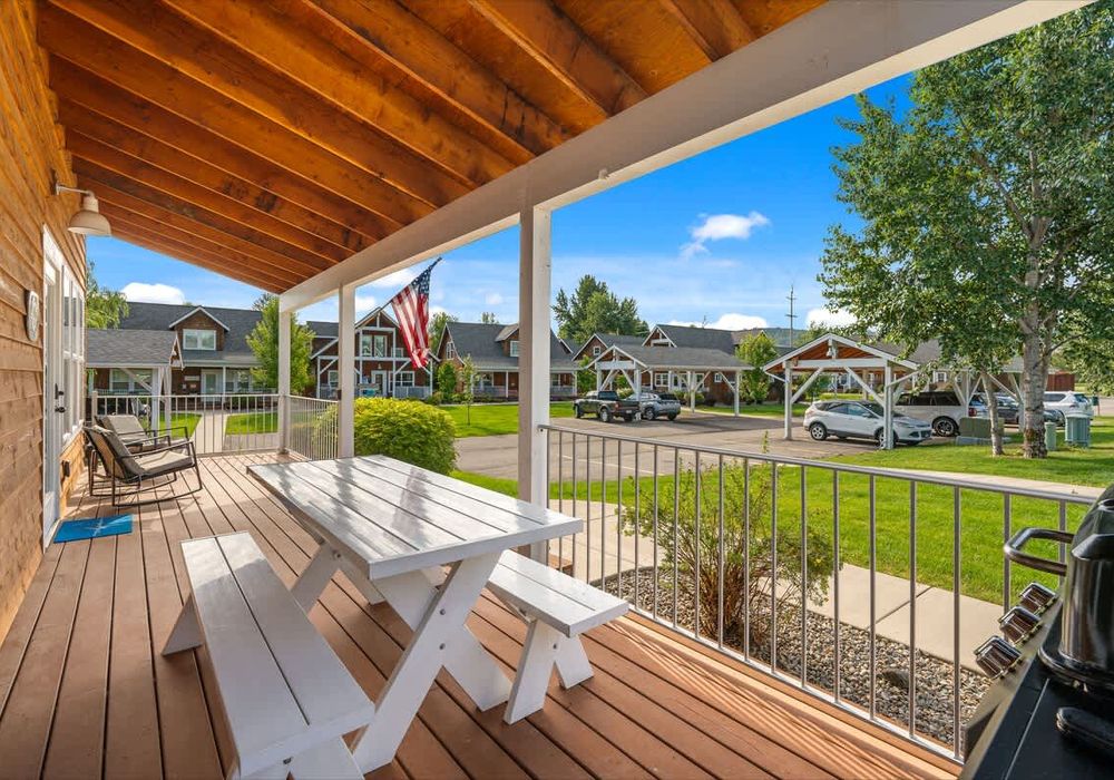 0f499979 4602 46 OdDXa homerunner