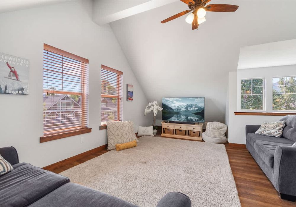 fa00a837 463c 47 Kej D homerunner