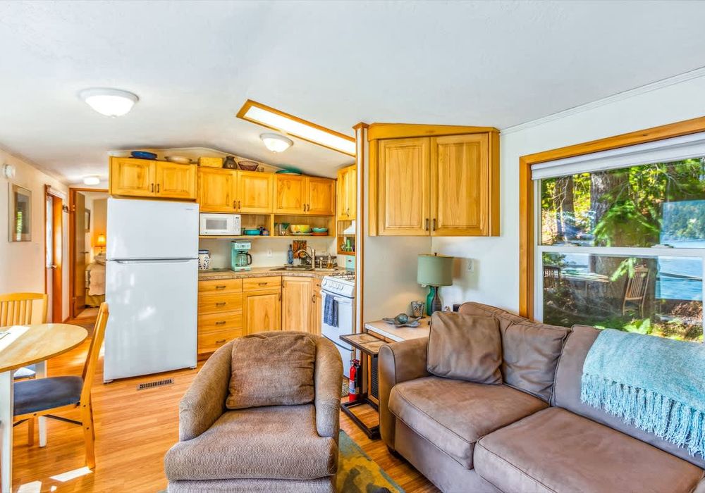 53c765bf 3cff 43 YzI1h homerunner