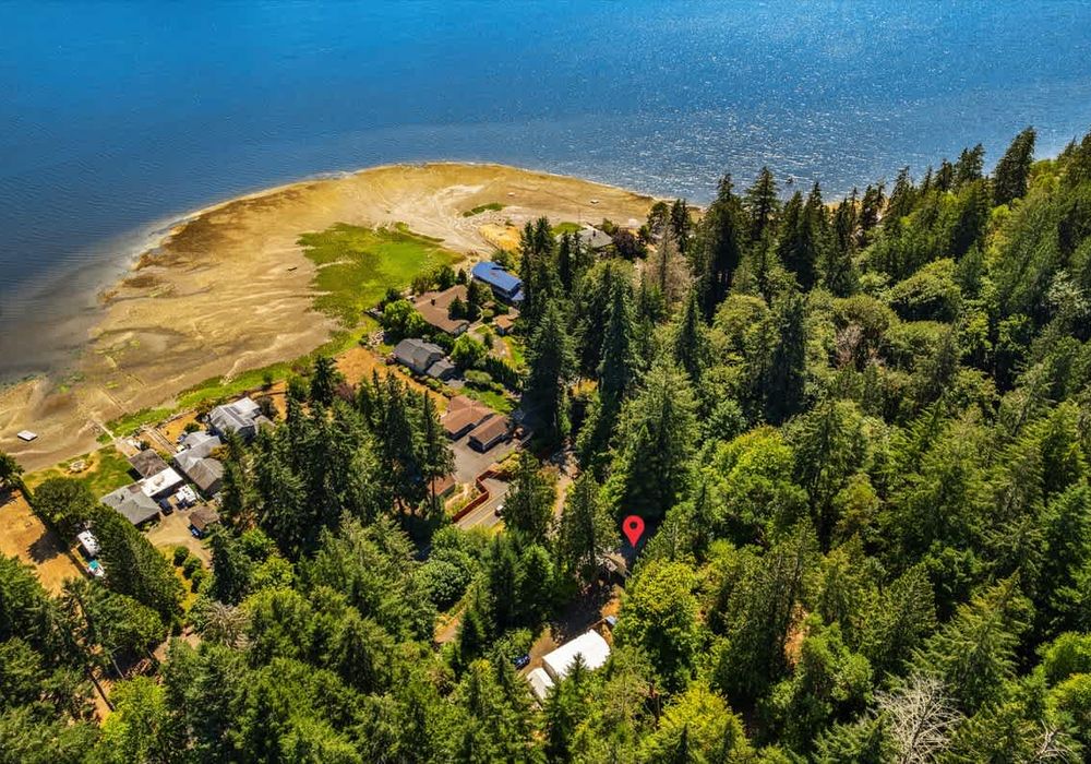 9108cf9d 545d 44 40f 1 homerunner