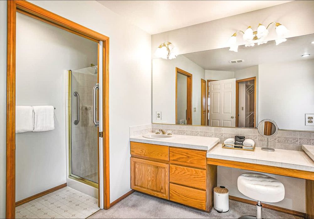 4a9e7f2a aedc 42 nQDdE homerunner