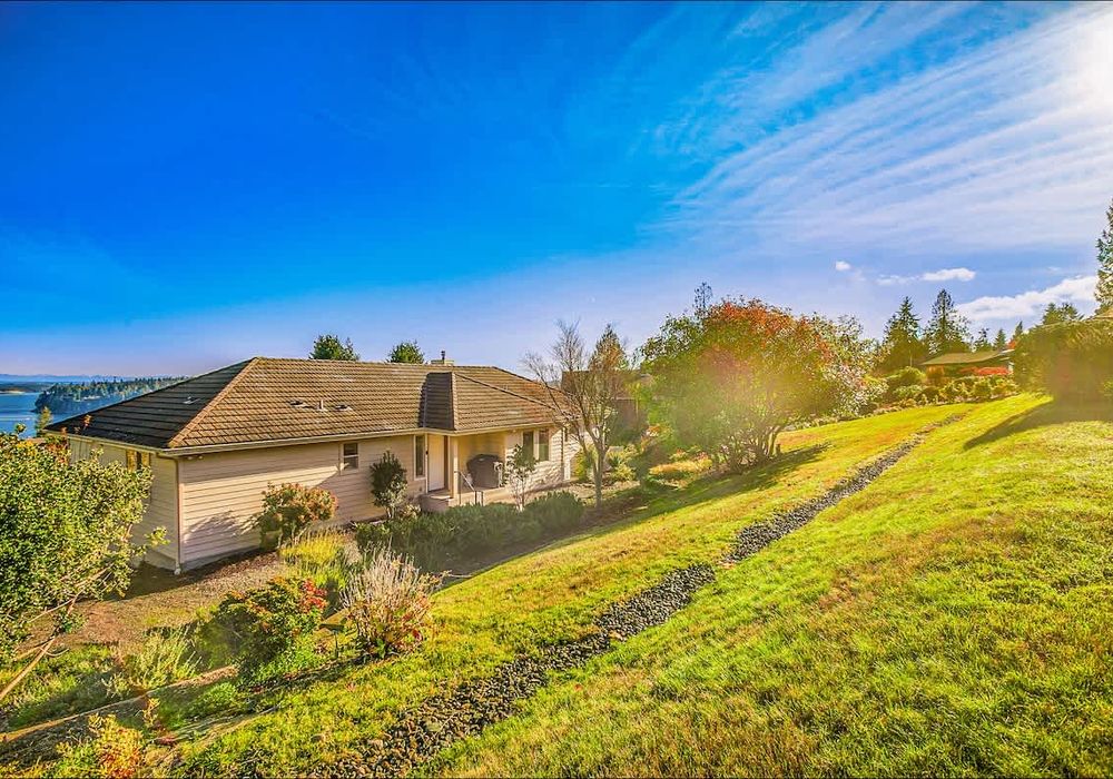 72b0fa60 5e6c 44 R4YiH homerunner