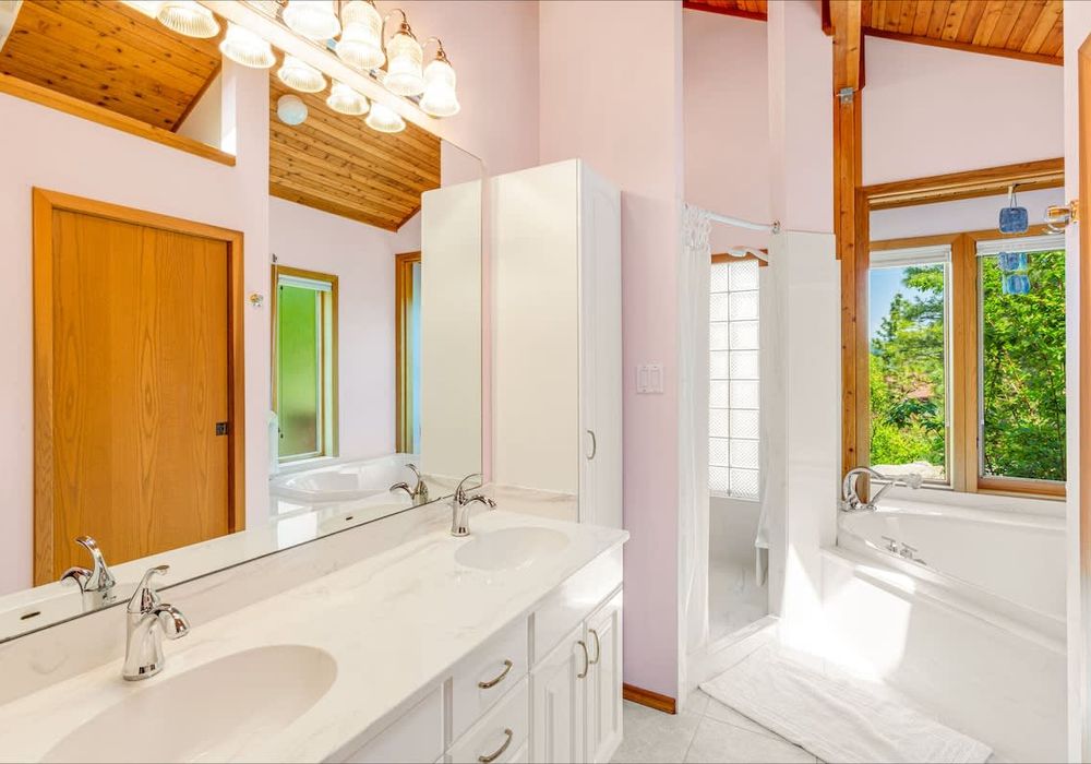 7e95bc17 4f15 47 4O3Va homerunner