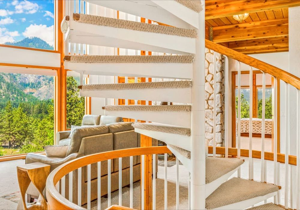 992b8d6e 9e77 45 6FwhL homerunner