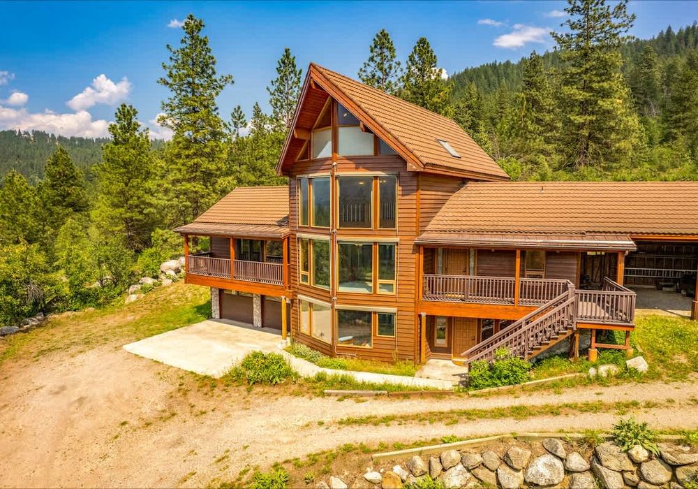 e25b93c5 3d7b 42 jnUrh homerunner