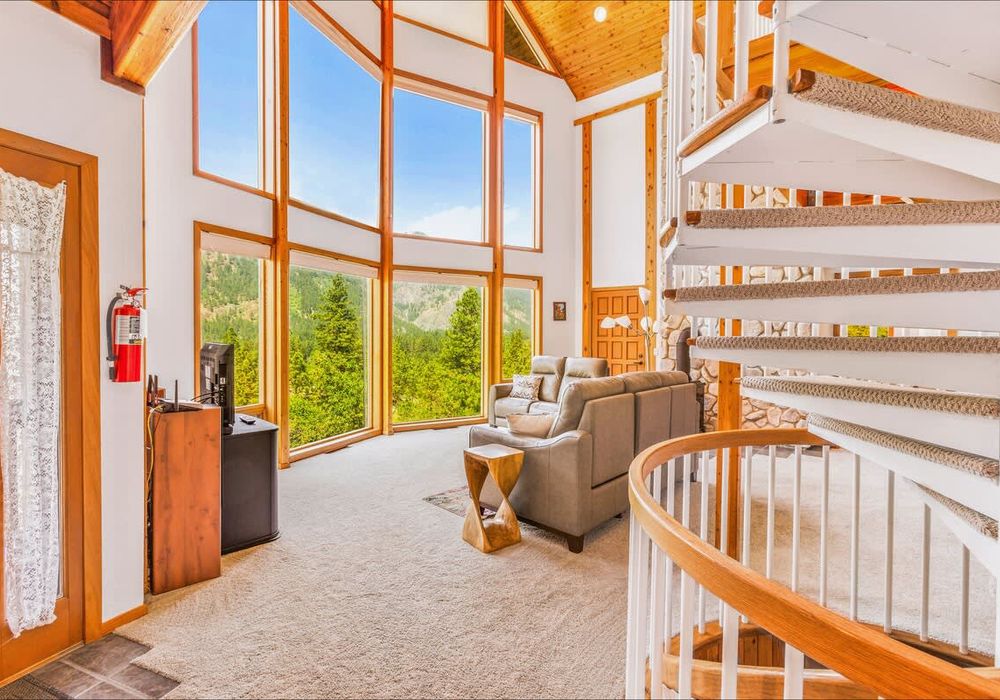 f3c107f7 78e6 4a CMLNF homerunner