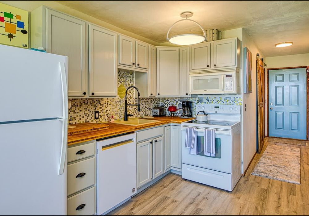 4e806329 3898 40 MrmXJ homerunner