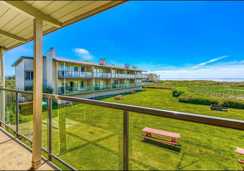 659ffa69 c3c3 41 6E2L7 homerunner