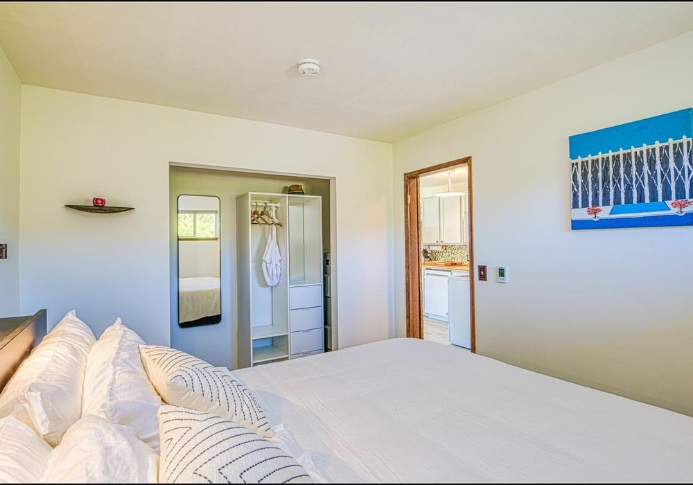 7be0c551 87a6 4d F4FHE homerunner