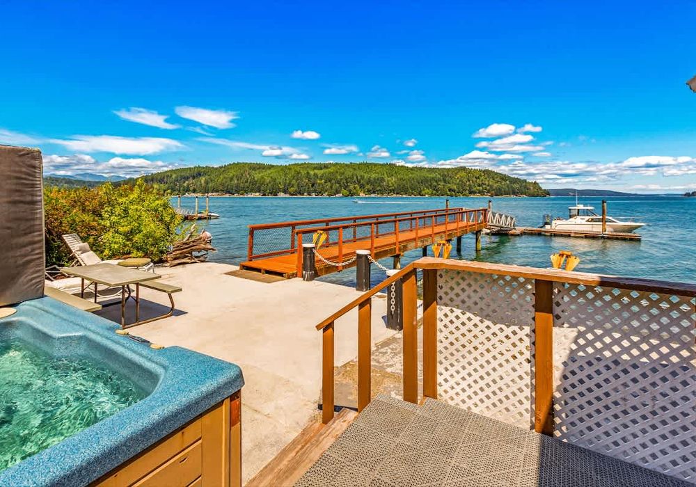 0e83e1a2 1101 46 G8JkM homerunner