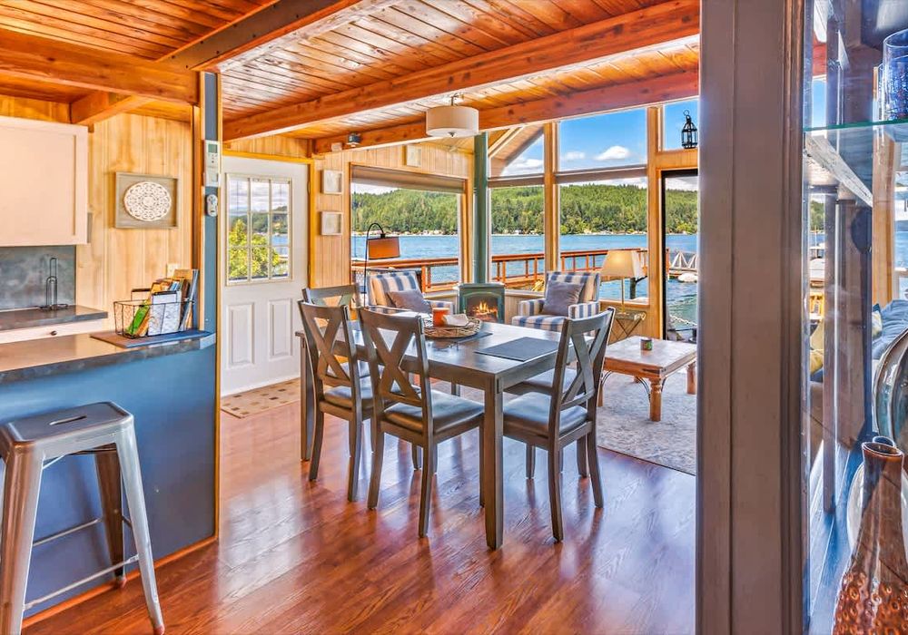 4237f36e 7e0f 4d eUsRg homerunner