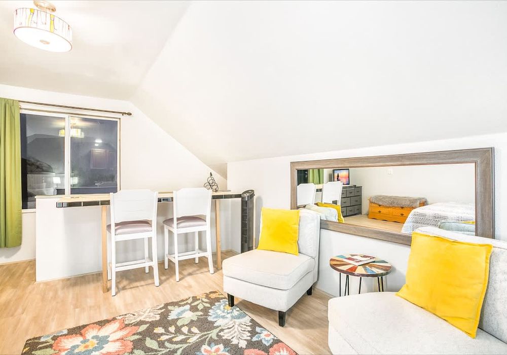 47b05da3 a5ed 4f KJM5c homerunner