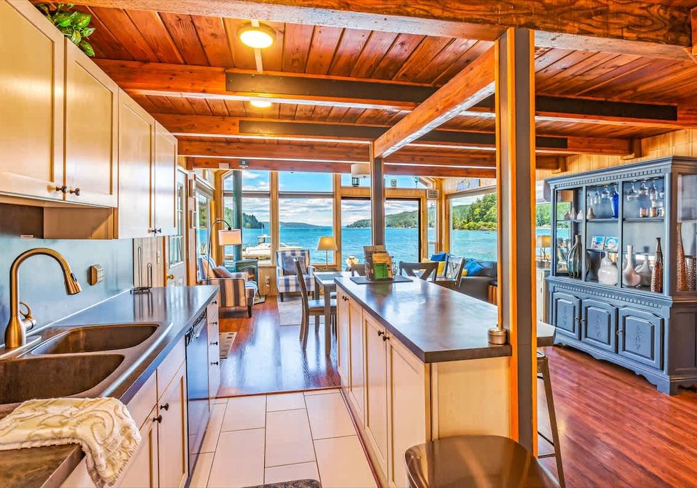 5676a962 9e05 49 o2AZ homerunner