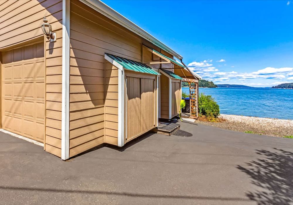 b6645ac3 56ff 4d KNgK6 homerunner