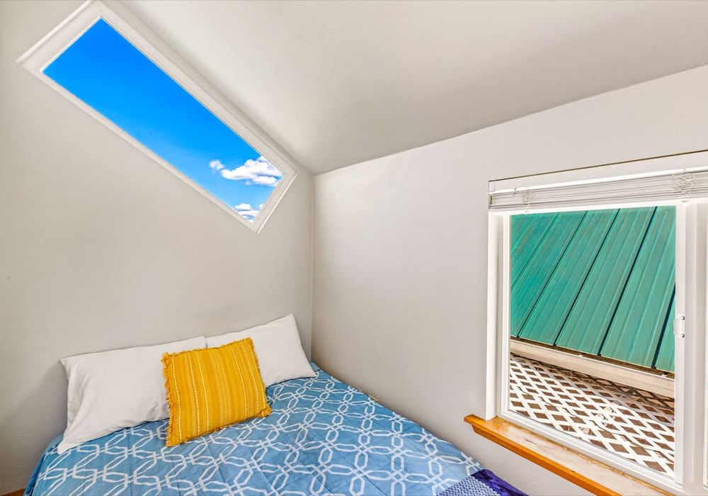 bc501752 4c6f 4a NERVs homerunner