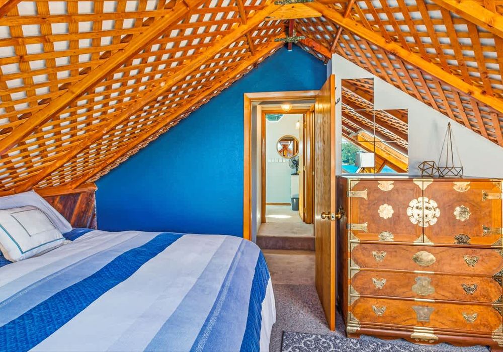 c9ed2355 dee1 48 gxPFb homerunner