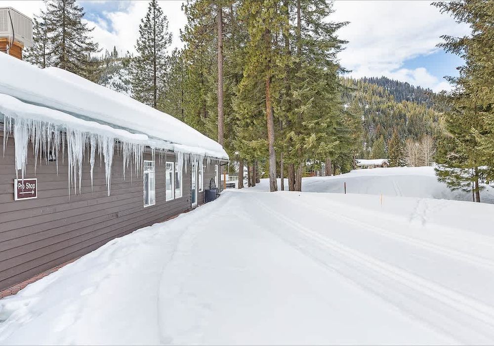 b1fd0d58 eb6c 4e OMCKd homerunner