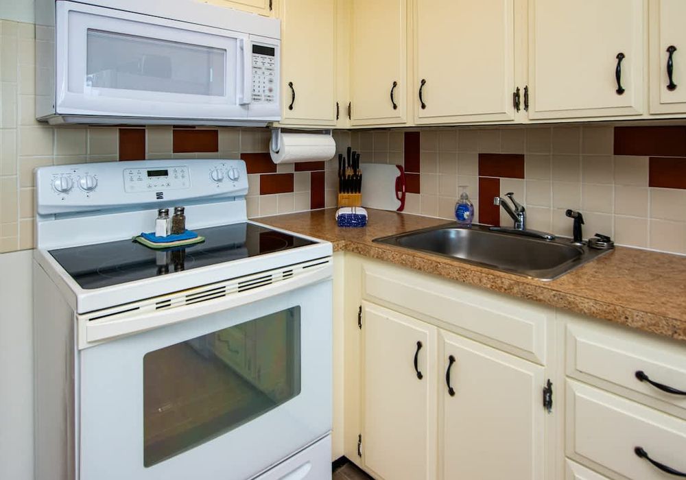 0c1b2b76 c4ab 4c Vpojj homerunner