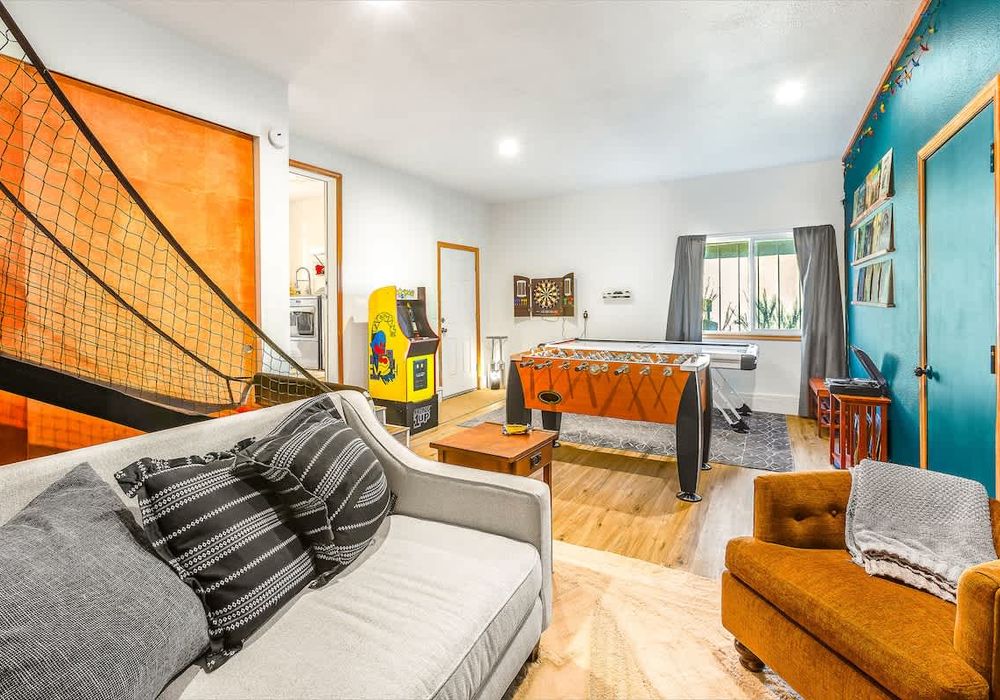 0be65ea6 aa51 43 l0brT homerunner