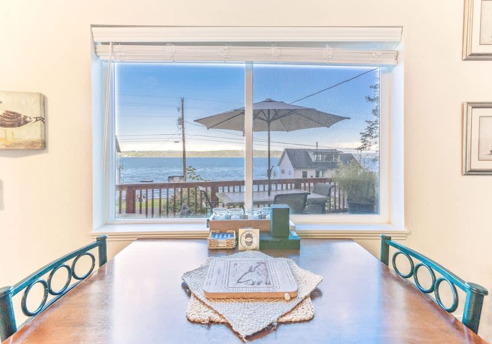 8e106e41 8b08 40 G7U34 homerunner